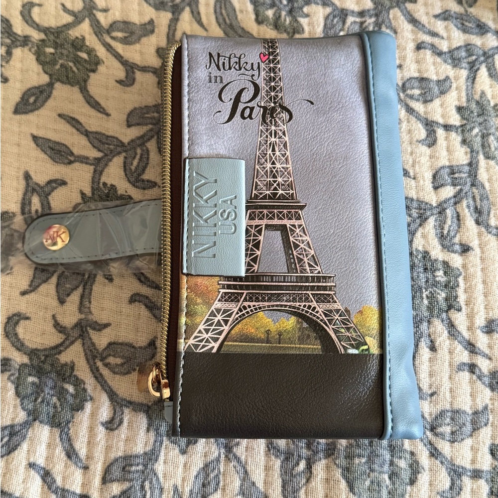 Nicole Lee Blue and Brown Wallet - Picture 4 of 5